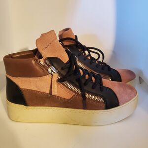 M4D3 Made Shiloh 8.5 Women's Leather Suede Platform High Top Sneakers MSRP $160